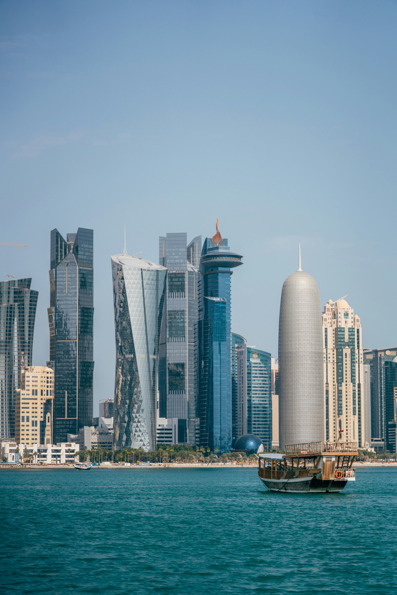 Qatar — construction and skilled jobs